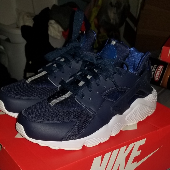 nike huarache obsidian